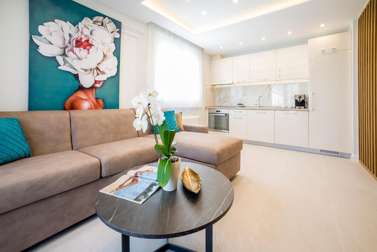 Luxury Ivanovic Apartment Tivat
