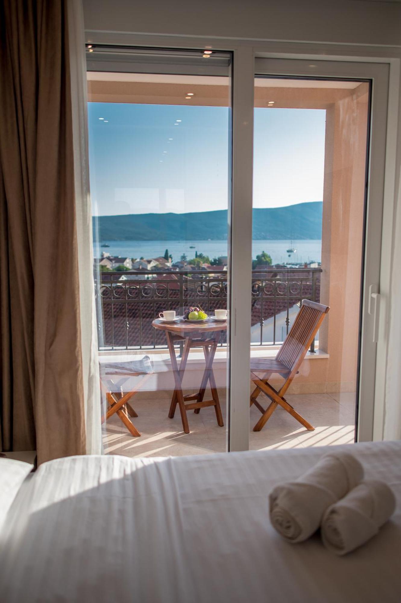 Apartment Luxury Ivanovic *