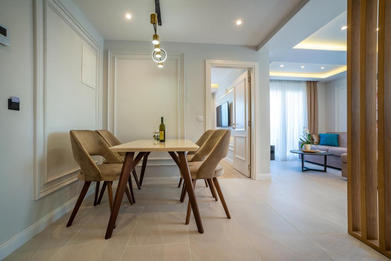 Luxury Ivanovic * Teodo